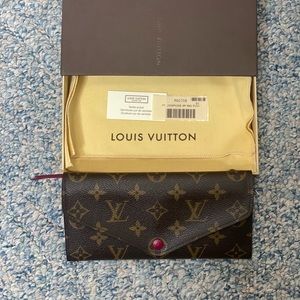 Authentic Louis Vuitton Josephine wallet.